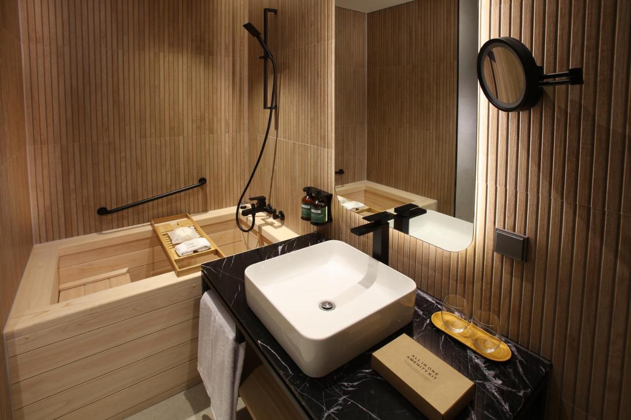 Voco Seoul Gangnam By Ihg Hotel Exterior photo